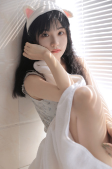 日系精华水PK欧美精华水